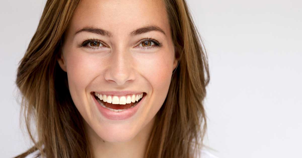 Blanqueamiento Dental Brackets Precio - Clínica Dental Bordonclinic