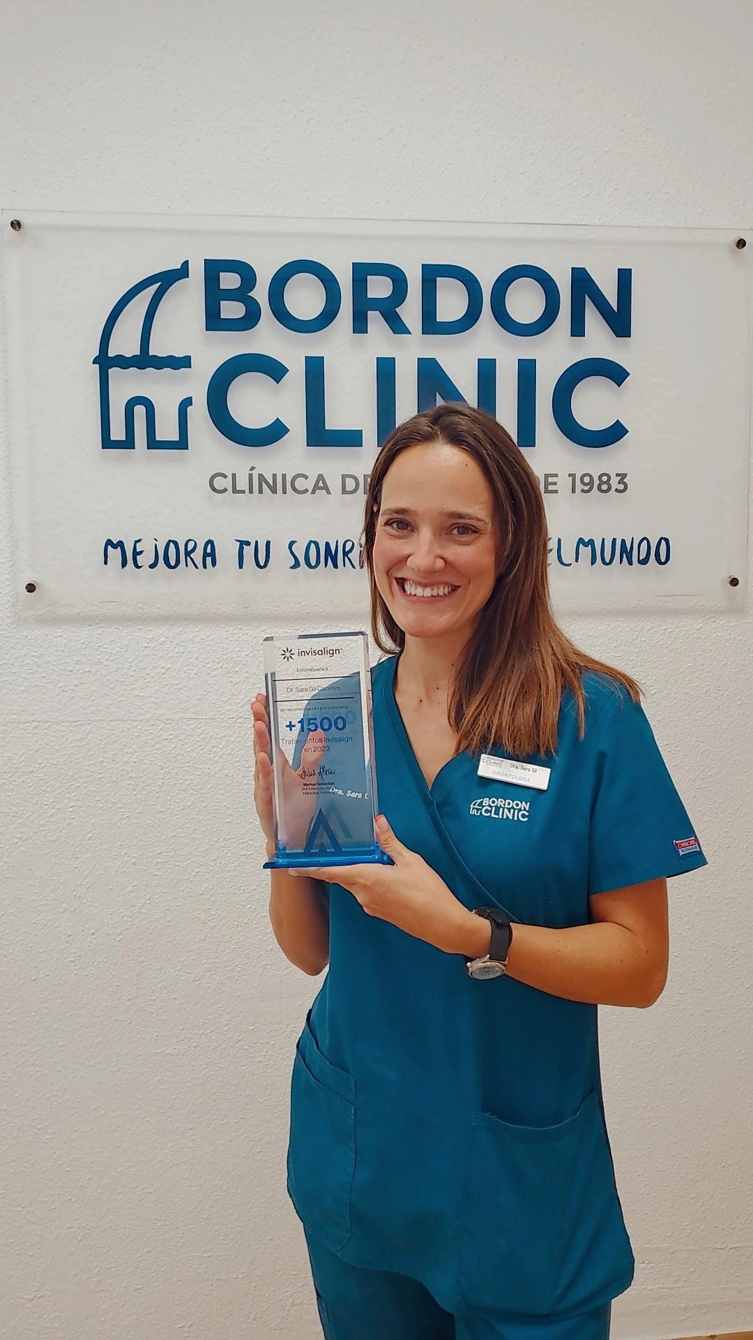 Dra Sara gil invisalign diamond